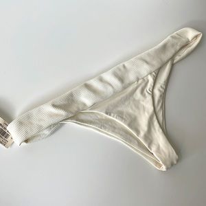NWT Scallywag Vanilla cream extra low rise ribbed band smooth body swim bottom L